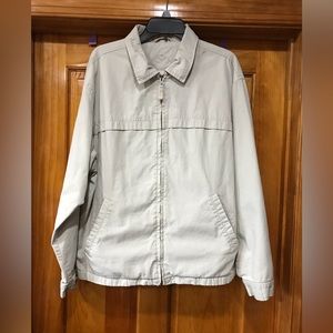 Fieldmaster Jacket Coat 
Large 42 - 44  
100% Cotton
Zipper Close - 2 Po…